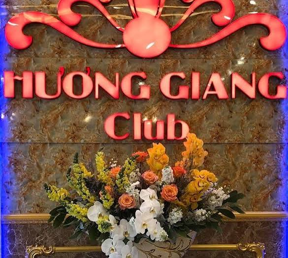 Karaoke Hương Giang